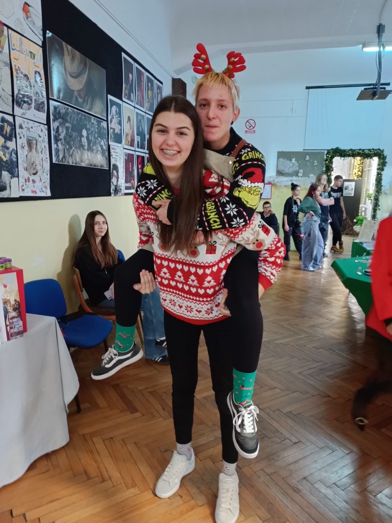 img 20251212 114823