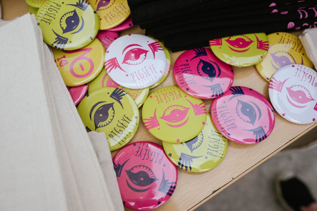 pigseye web 15